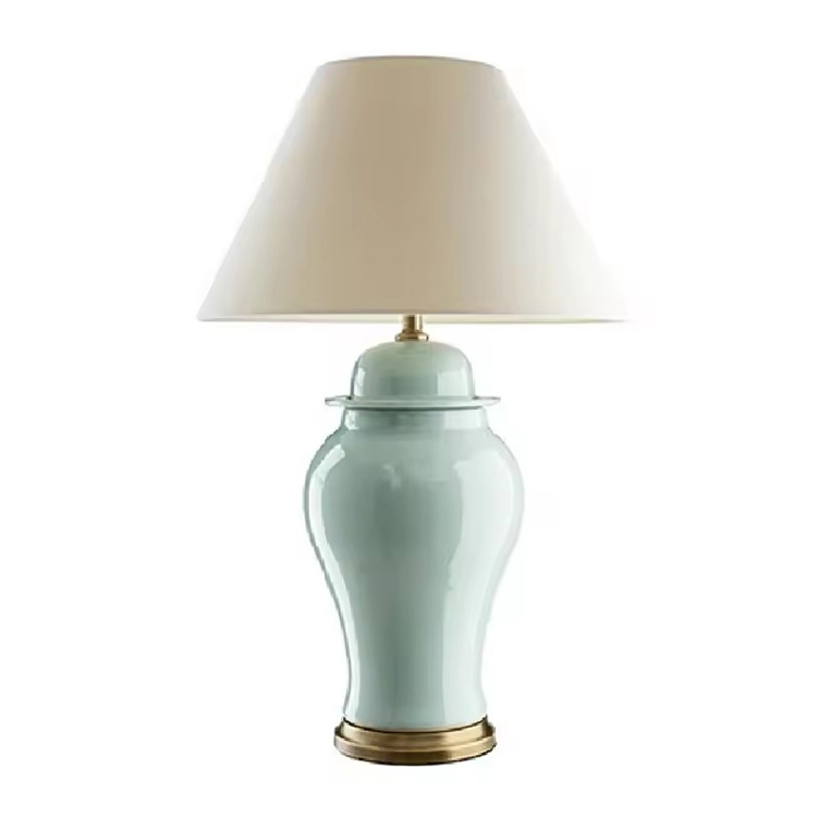 American Minimalist နှင့် ဇိမ်ကျကျ ကြွေအိပ်ရာဘေး စားပွဲတင်မီးအိမ်