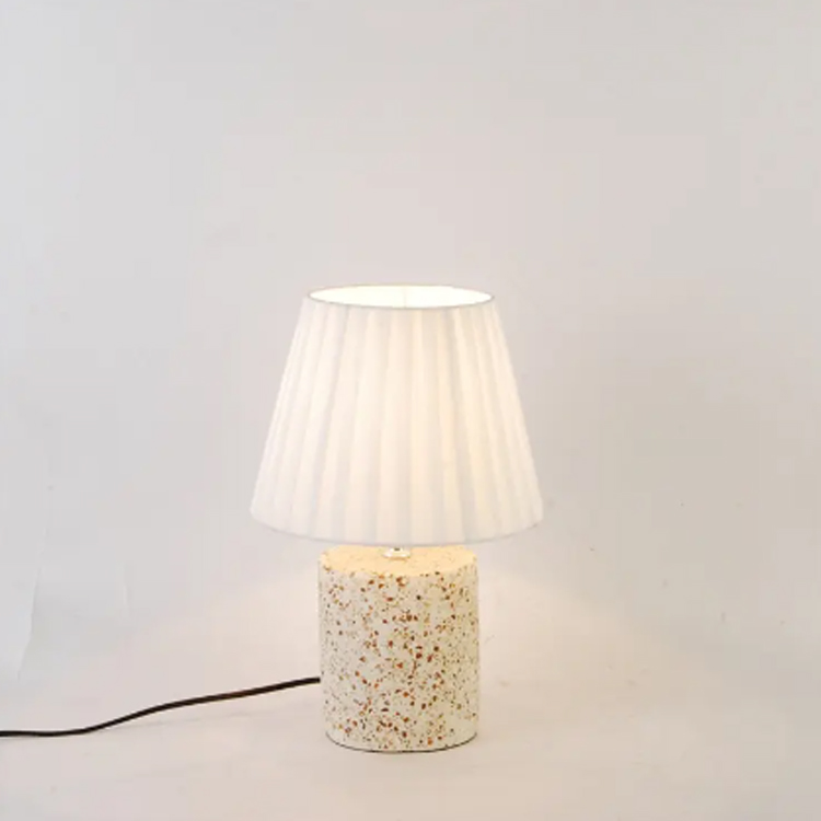 BedSide ခေတ်မီအလှဆင်ထားသော အဖြူရောင် Terrazzo Base Desk မီးအိမ်
