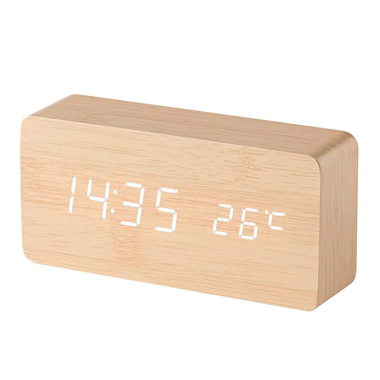 စျေးနှုန်းချိုသာစွာဖြင့် USB Wood Digital Table နာရီကိုပြသခဲ့သည်