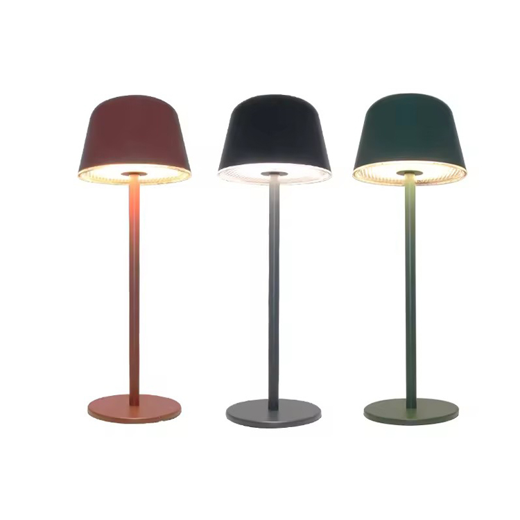 ခေတ်မီဘက်ထရီအိမ်တွင် Dimmable Bedside Touch Table မီးအိမ်